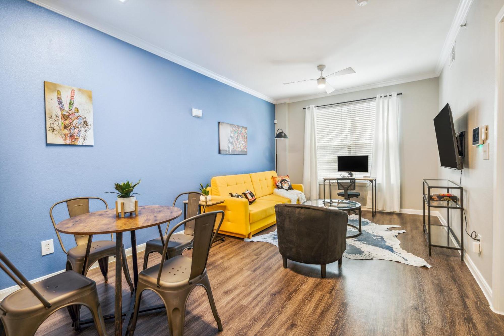 Апартаменты 1001 Ross Avenue Даллас Экстерьер фото